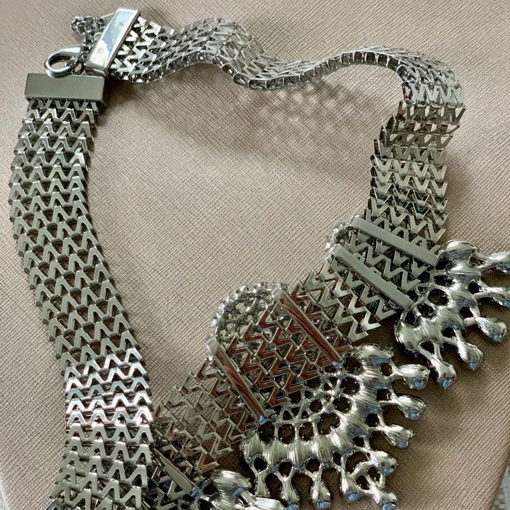Necklace - Picture 9 of 9